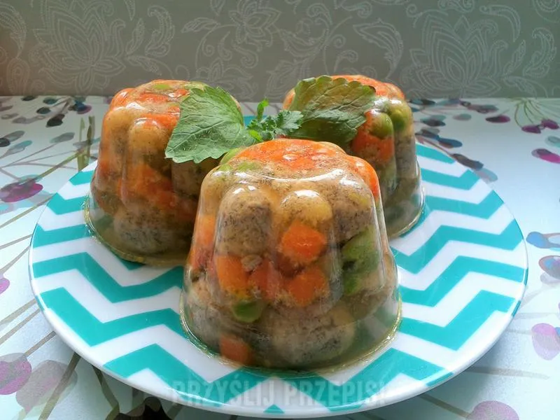 Pyszna ryba w żelatynie – jak zrobić idealną galaretkę do ryb?